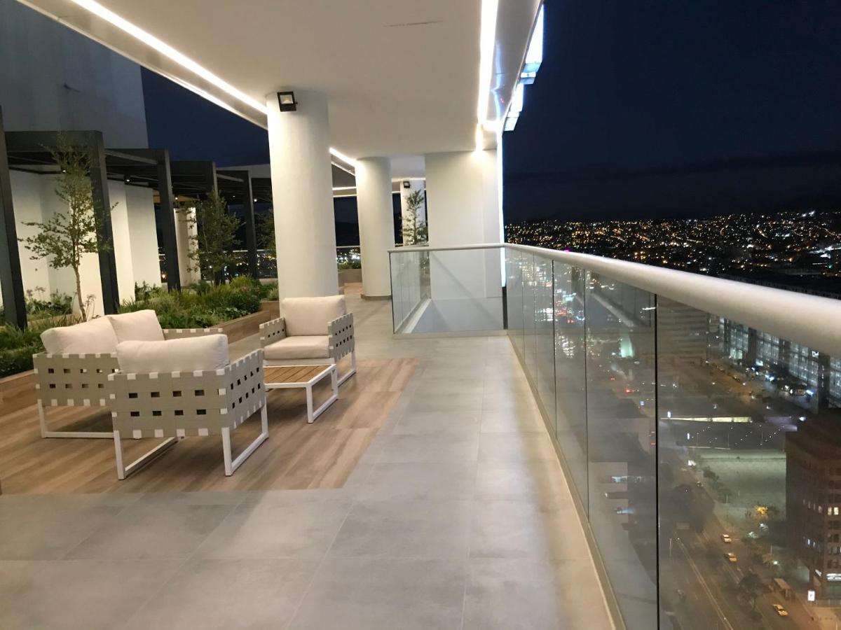 Suite Apartamento Espectacular Vista La Carolina - One Quito Zewnętrze zdjęcie