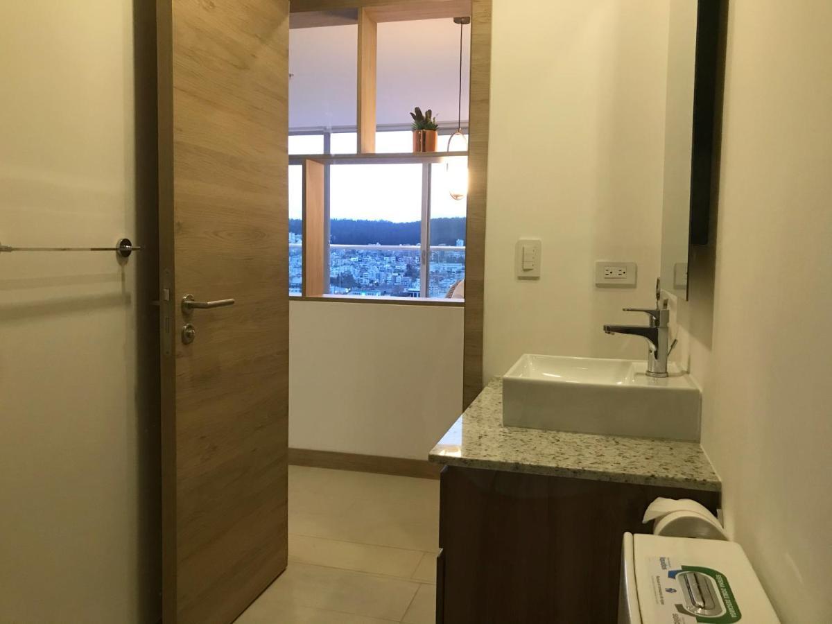 Suite Apartamento Espectacular Vista La Carolina - One Quito Zewnętrze zdjęcie